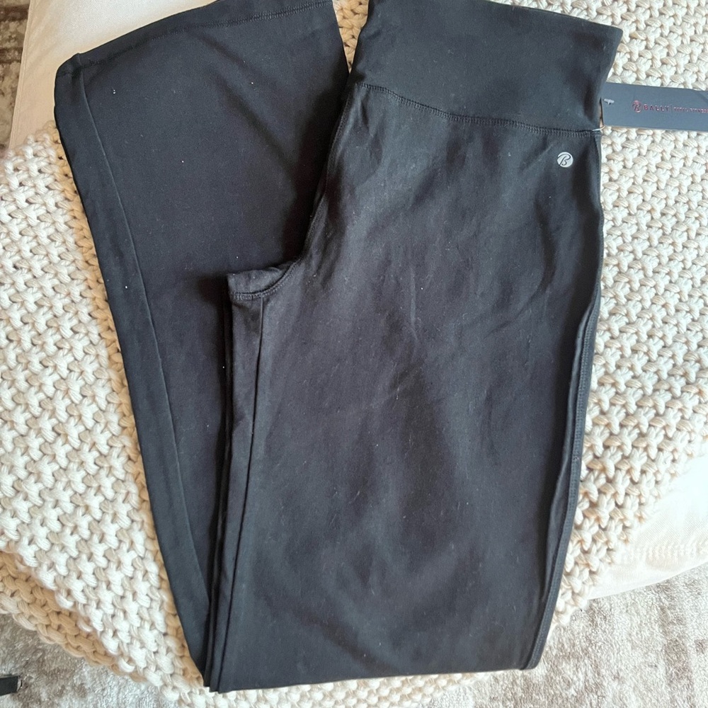 🏷️5/$30 BALLY Black Yoga Pants NWT size xl